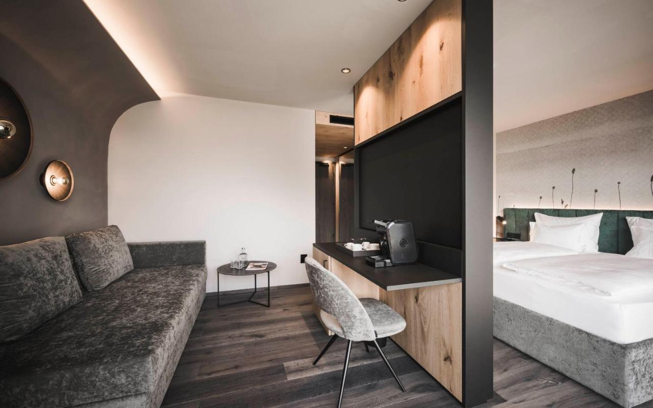 Somvita Suites Τιρόλο Εξωτερικό φωτογραφία