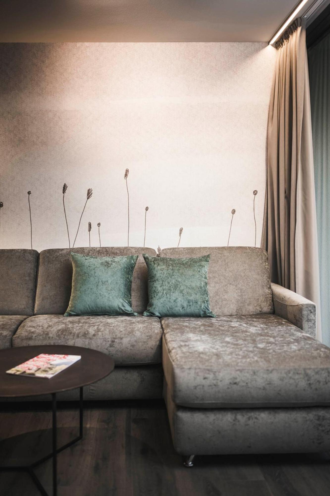 Somvita Suites Τιρόλο Εξωτερικό φωτογραφία